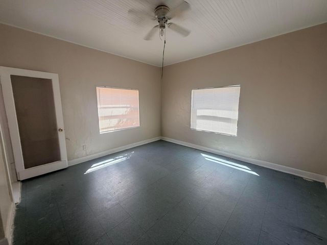 504 El Prado, West Palm Beach, FL 33405