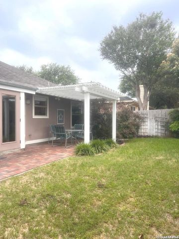 1635 Canyon Parke Dr, San Antonio, TX 78232