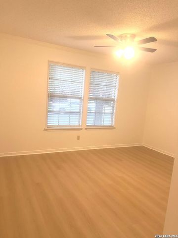 1635 Canyon Parke Dr, San Antonio, TX 78232
