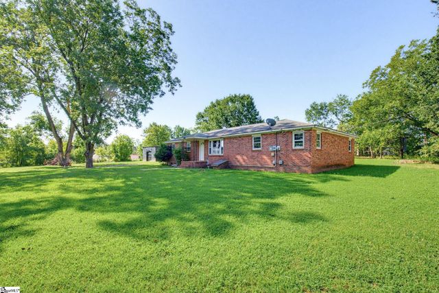 520 Standing Springs Road, Greenville, SC 29605