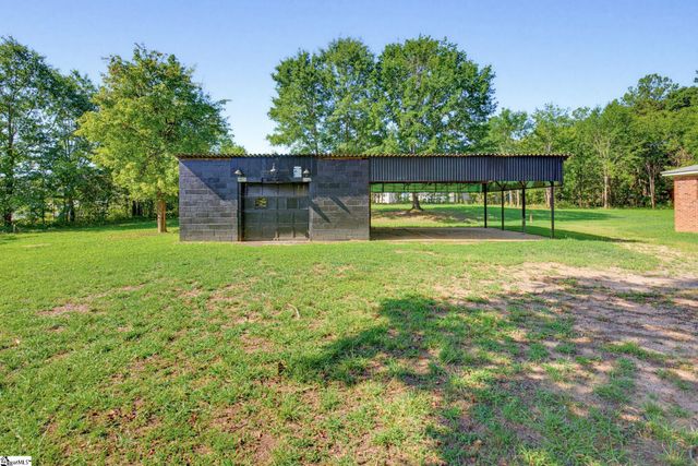 520 Standing Springs Road, Greenville, SC 29605