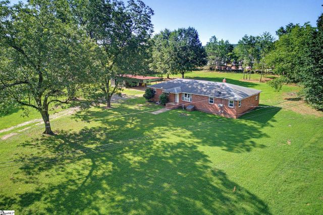 520 Standing Springs Road, Greenville, SC 29605
