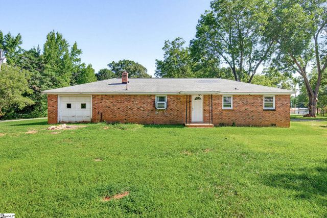 520 Standing Springs Road, Greenville, SC 29605
