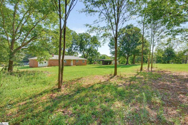 520 Standing Springs Road, Greenville, SC 29605