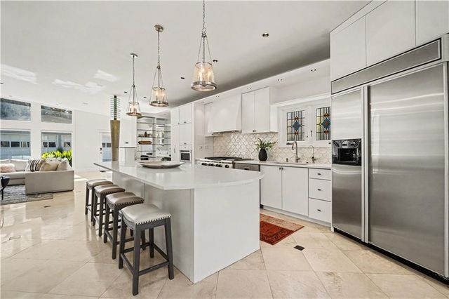 887 Berkshire NE Road, Atlanta, GA 30324