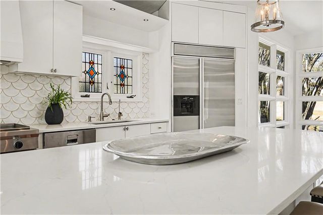 887 Berkshire NE Road, Atlanta, GA 30324