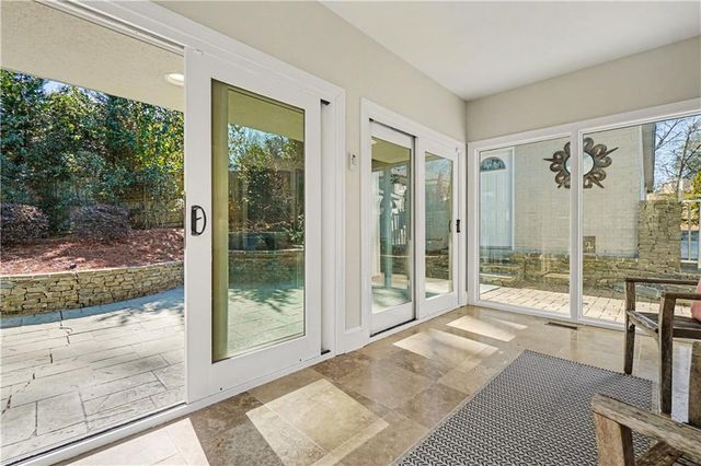 887 Berkshire NE Road, Atlanta, GA 30324