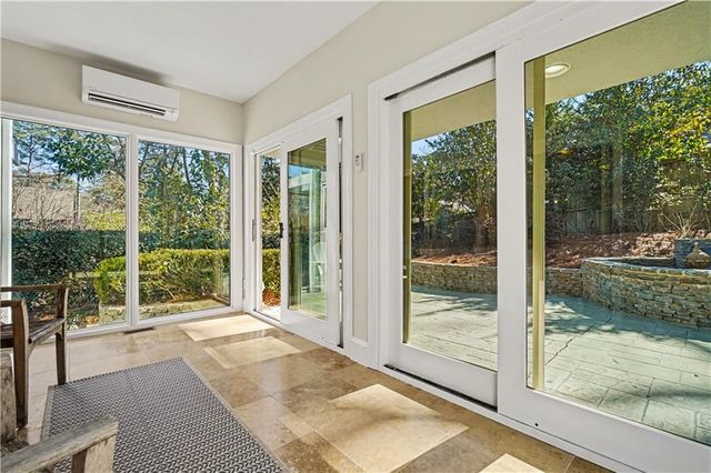 887 Berkshire NE Road, Atlanta, GA 30324