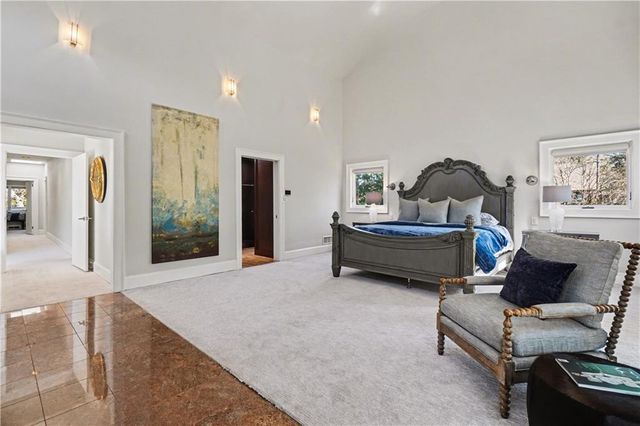 887 Berkshire NE Road, Atlanta, GA 30324