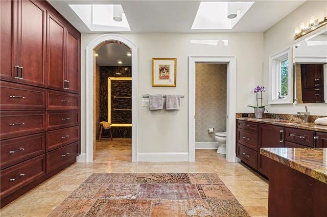 887 Berkshire NE Road, Atlanta, GA 30324