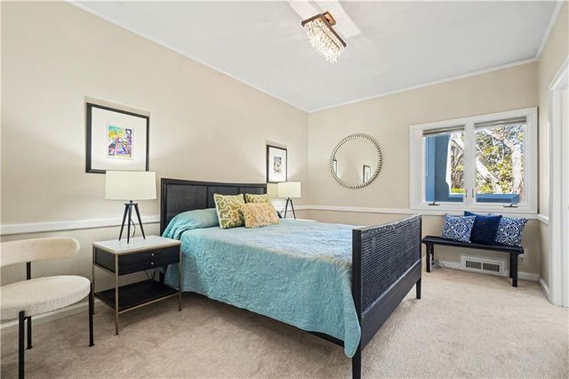 887 Berkshire NE Road, Atlanta, GA 30324