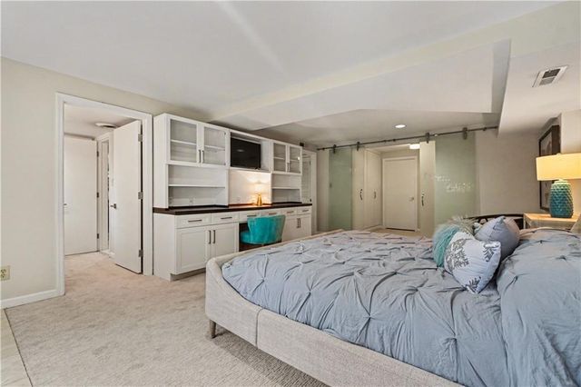 887 Berkshire NE Road, Atlanta, GA 30324