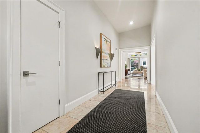 887 Berkshire NE Road, Atlanta, GA 30324