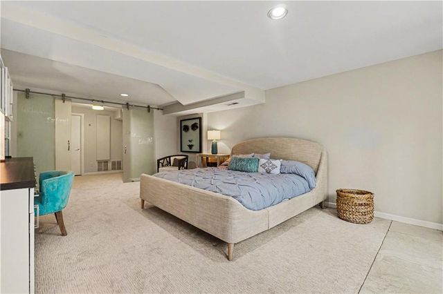 887 Berkshire NE Road, Atlanta, GA 30324