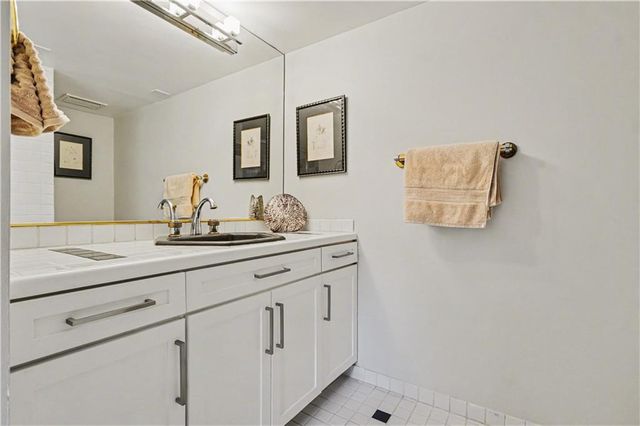 887 Berkshire NE Road, Atlanta, GA 30324