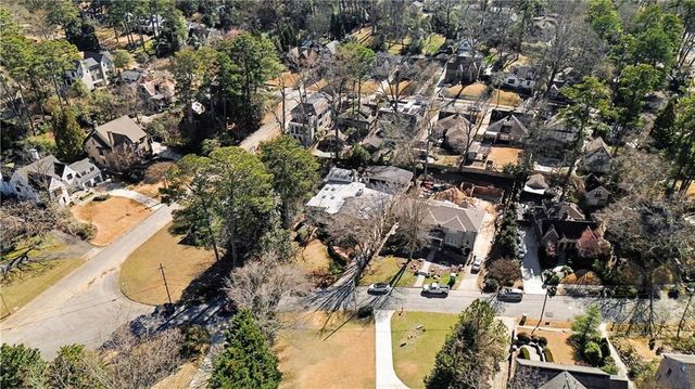 887 Berkshire NE Road, Atlanta, GA 30324