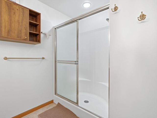 555 Sycamore Circle, Saline City, MI 48176
