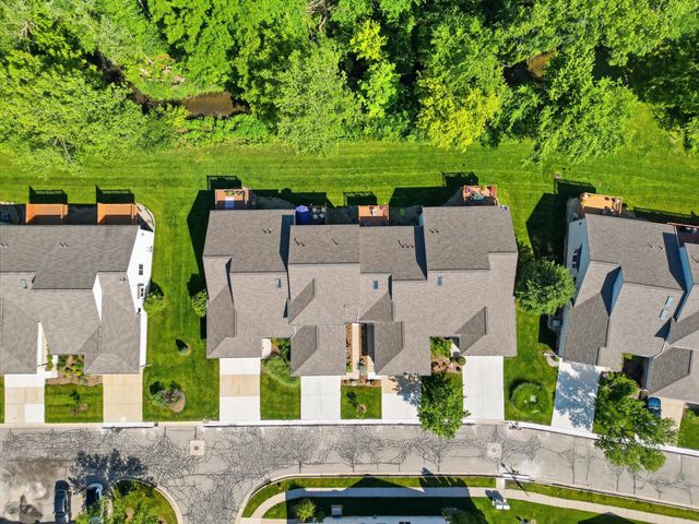 555 Sycamore Circle, Saline City, MI 48176