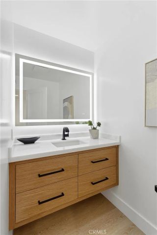 157 Yorktown, Costa Mesa, CA 92626