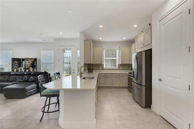 10930 WENDOVER DRIVE, Palmetto, FL 34221