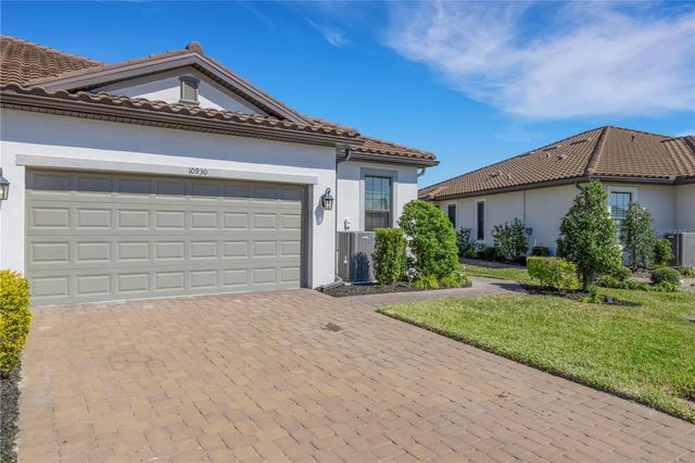 10930 WENDOVER DRIVE, Palmetto, FL 34221