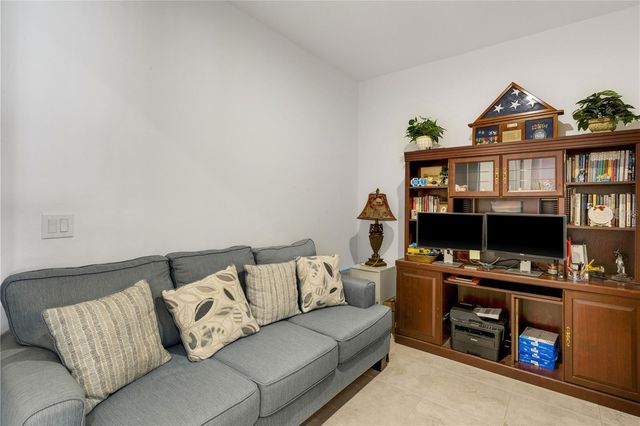 10930 WENDOVER DRIVE, Palmetto, FL 34221