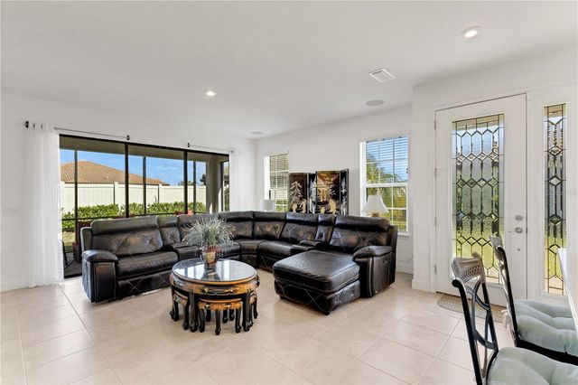 10930 WENDOVER DRIVE, Palmetto, FL 34221