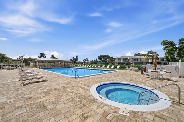 1840 NW 13th Street 102, Delray Beach, FL 33445