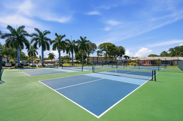 1840 NW 13th Street 102, Delray Beach, FL 33445