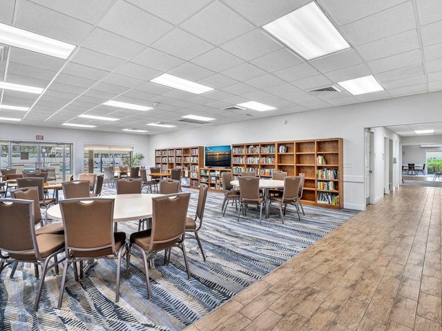 1840 NW 13th Street 102, Delray Beach, FL 33445