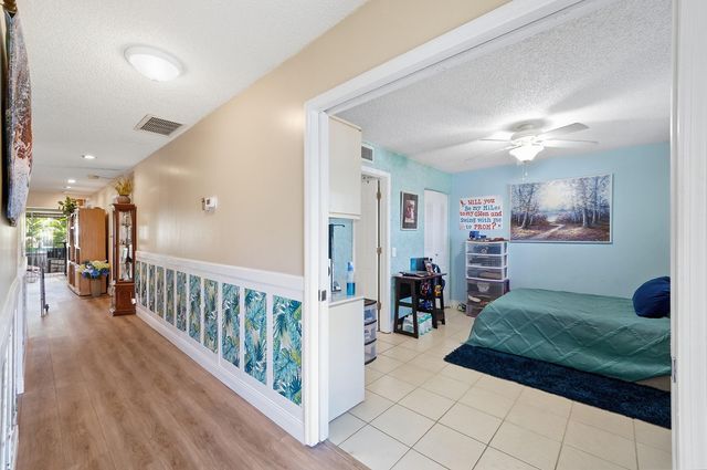 1840 NW 13th Street 102, Delray Beach, FL 33445