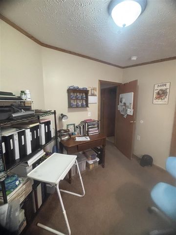 6704 Mill Stream Lane, Lansing, MI 48911