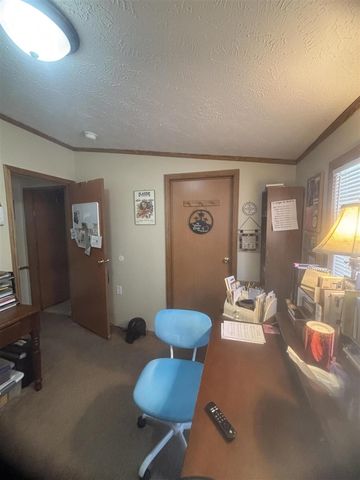 6704 Mill Stream Lane, Lansing, MI 48911