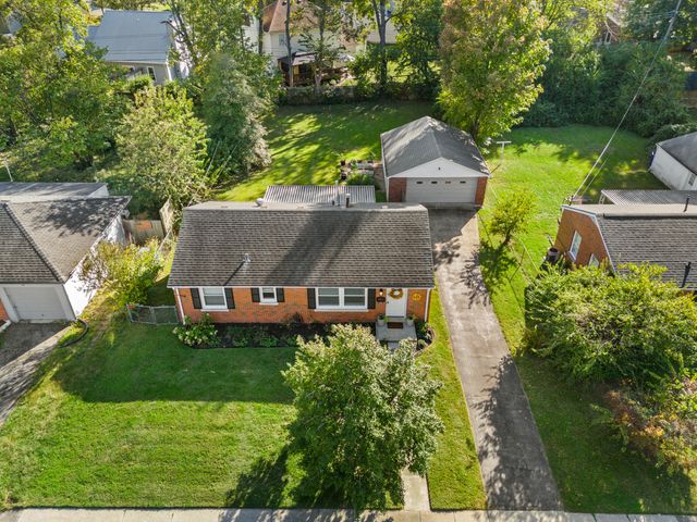 626 Nakomi Drive, Lexington, KY 40503