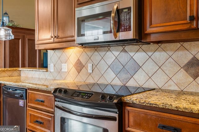 1033 Red Maple Way, Columbus, GA 31904
