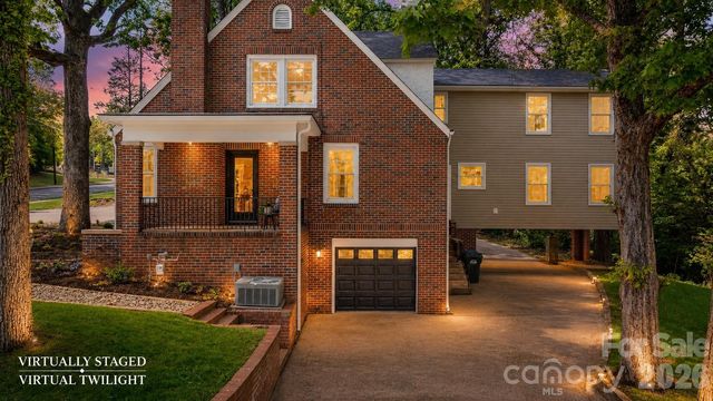 625 4th Street Drive NW, Hickory, NC 28601