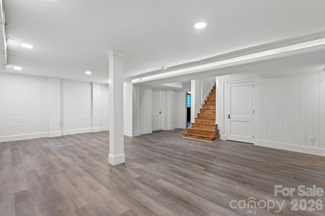 625 4th Street Drive NW, Hickory, NC 28601