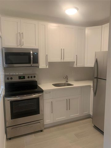 1218 Salzedo Street 6, Coral Gables, FL 33134
