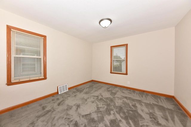 4622 N 19th STREET, Milwaukee, WI 53209