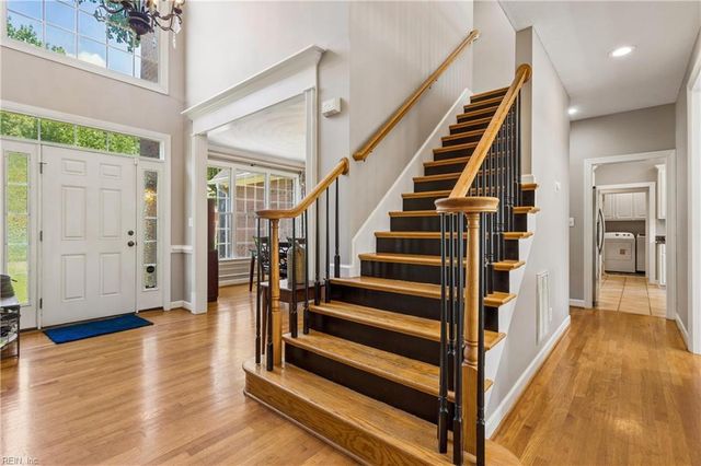 20711 Creekside DR, Smithfield, VA 23430