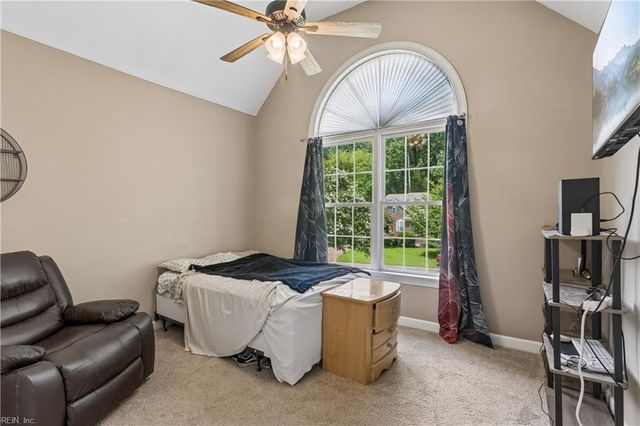 20711 Creekside DR, Smithfield, VA 23430