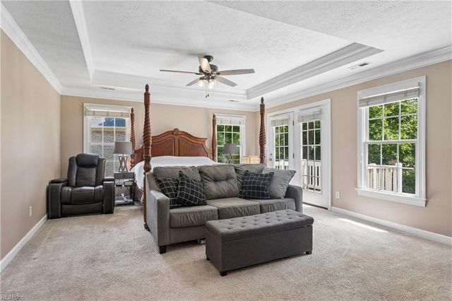 20711 Creekside DR, Smithfield, VA 23430