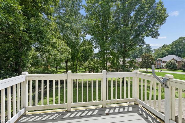 20711 Creekside DR, Smithfield, VA 23430