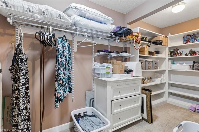20711 Creekside DR, Smithfield, VA 23430