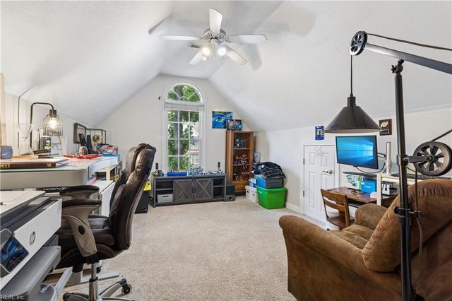 20711 Creekside DR, Smithfield, VA 23430