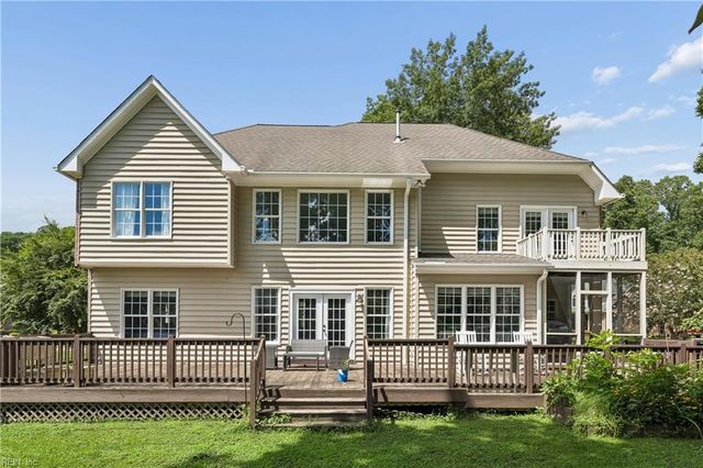 20711 Creekside DR, Smithfield, VA 23430