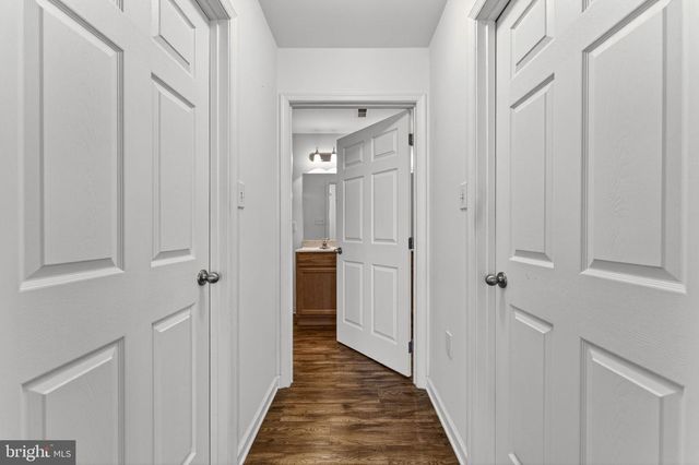 35 COTSWOLD LN, Falling Waters, WV 25419