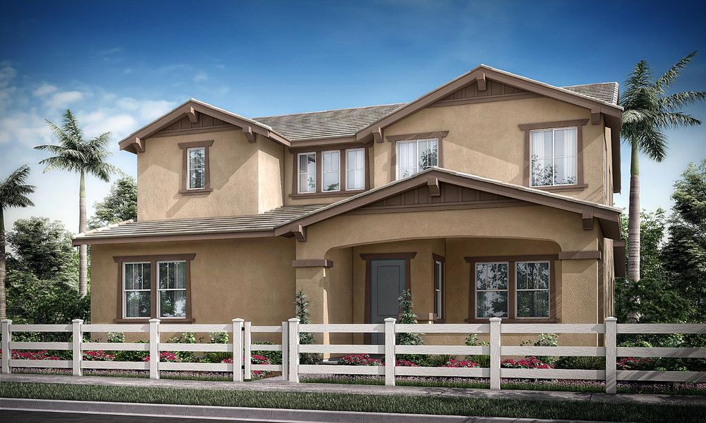 Image 1 of property listing at 1130 Ponderosa Way W, Madera, CA 93636