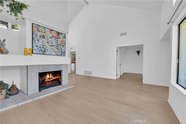 94 Smokestone, Irvine, CA 92614