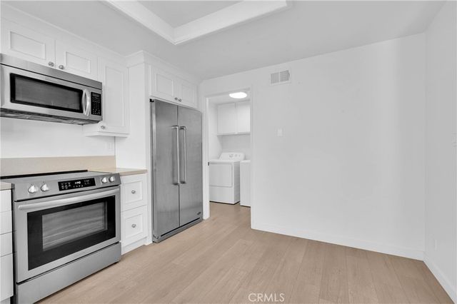 94 Smokestone, Irvine, CA 92614